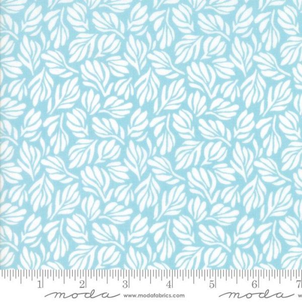 Moda Fabrics Grand Canal Aqua Fiori