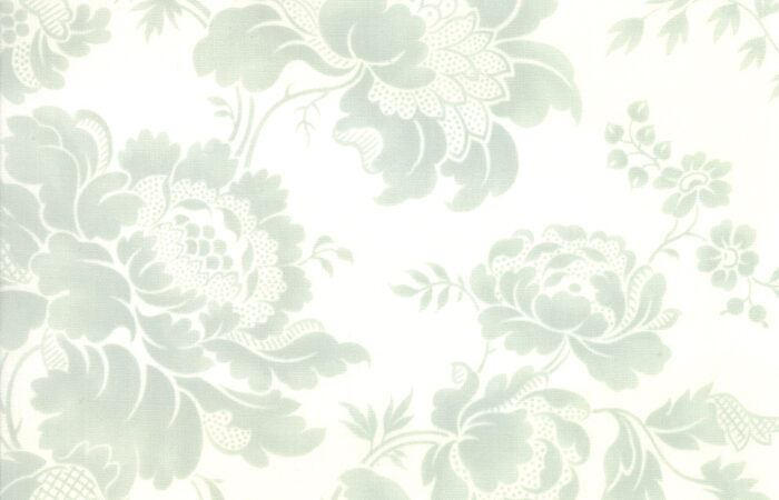 Moda Rue 1800 Porcelain & Robin’s Egg Ondine
