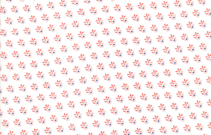 Moda Catalina Floral Motif on Cloud