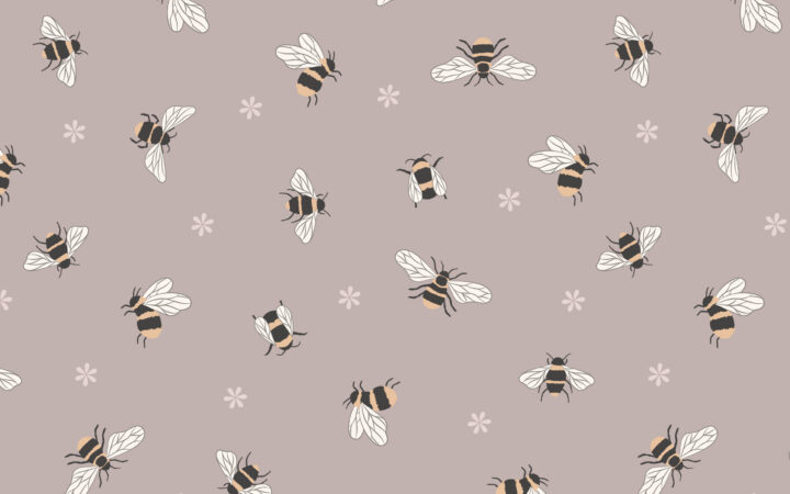 Lewis & Irene Queen Bees on Warm Beige
