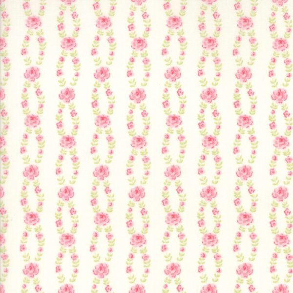 Moda Fabrics Fleurs Collection Rose Garland