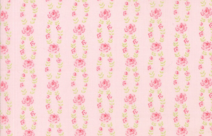 Moda Fleurs Peony Rose Garland