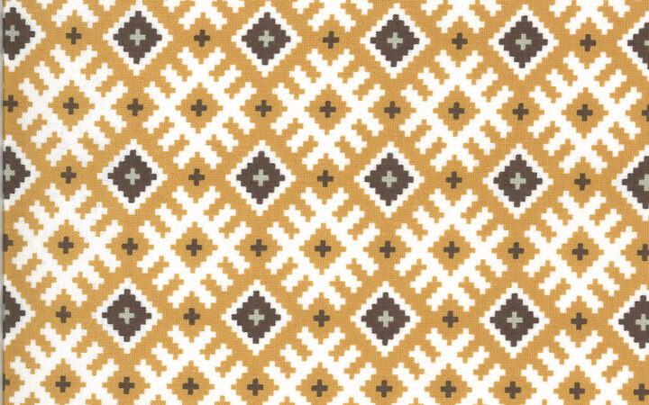 Moda Folktale Gypsy Kiss Golden