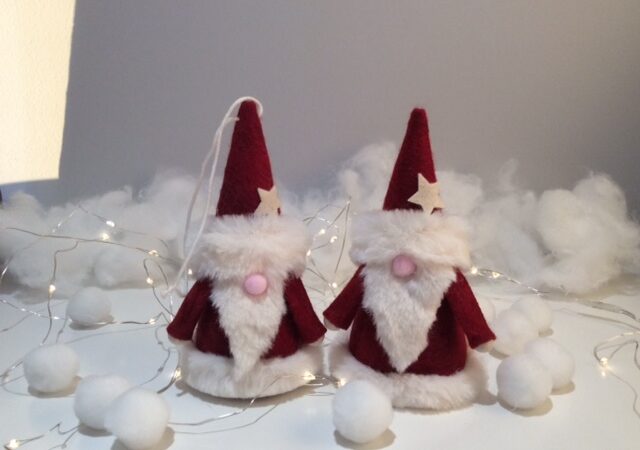 Endless Thread Santa Tree Decoration Pattern
