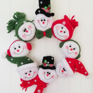 Endless Thread Heads Up Snowmen Wreath Pattern