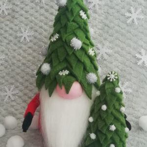 Endless Thread Christmas Gnome Snowflake Pattern