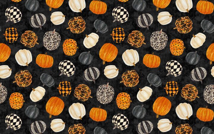 Northcott Hallow’s Eve Pumpkin Toss